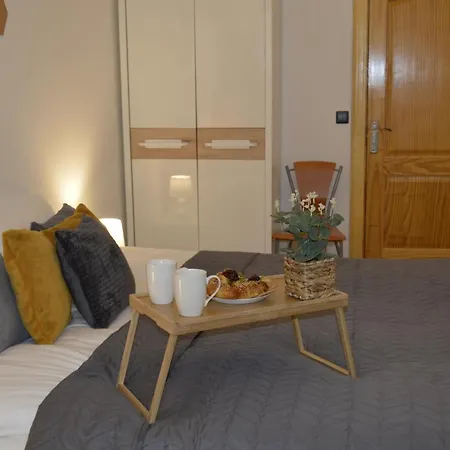 Spacious City Center Family 2 Bedrooms Apartment Riga Exterior photo