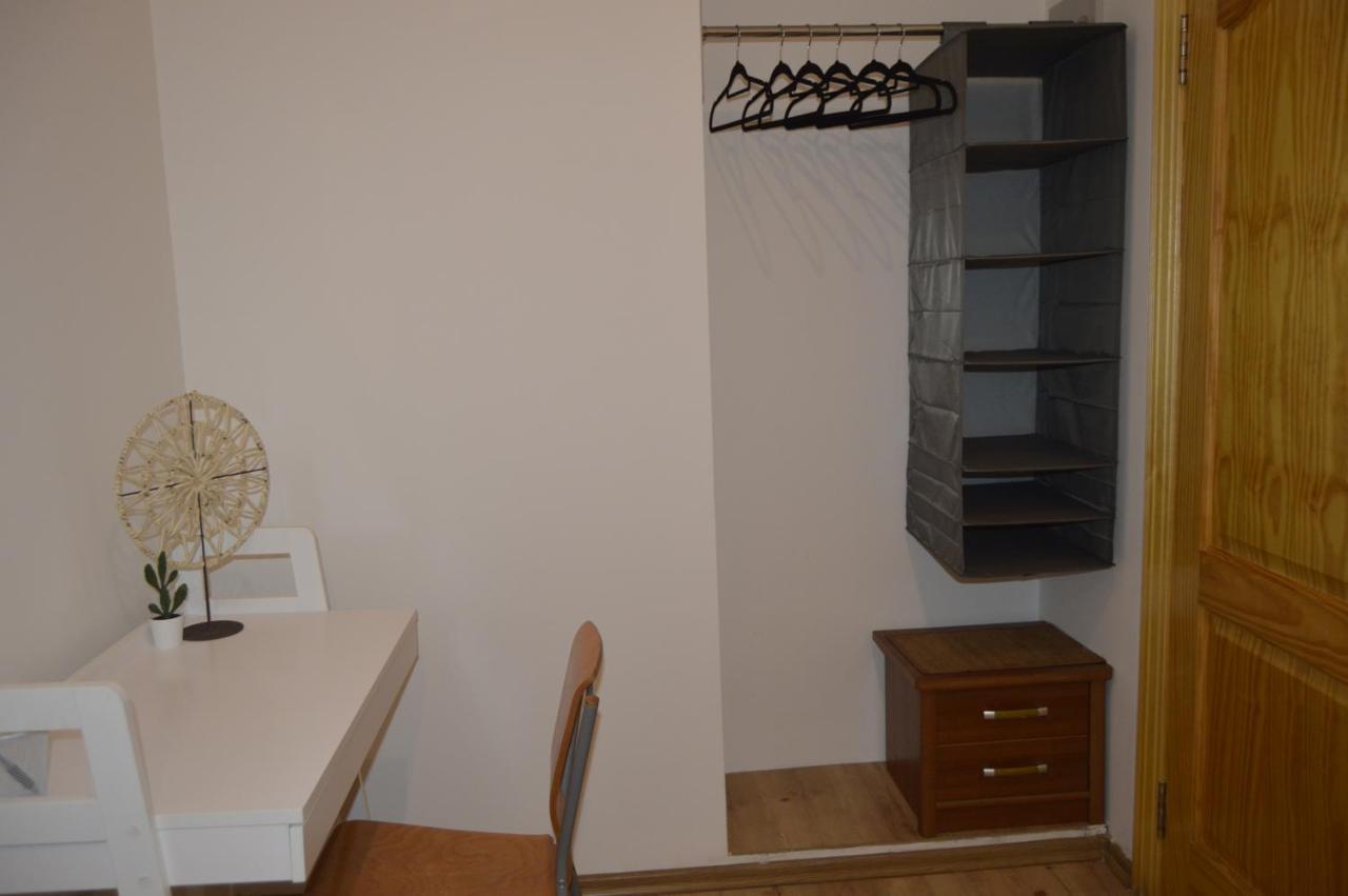Spacious Center Family 2 Bedrooms Leilighet Riga