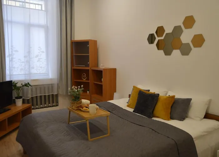 Spacious City Center Family 2 Bedrooms Apartment
